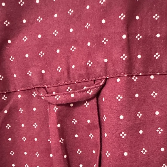 American Eagle Outfitters NWOT❤️ Burgundy Casual Button Down Shirt. - Picture 3 of 10